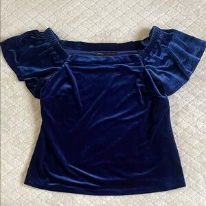 White House Black Market|Royal Navy Velvet off shoulder Blouse|Small|EUC